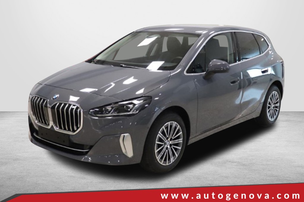 BMW 218 d active tourer new 150cv steptronic luxury line ( cruise - navi 10 - mirror - curved display - pelle - fari led adattivi - cerchi 17 - telecamera post. )  km 6000